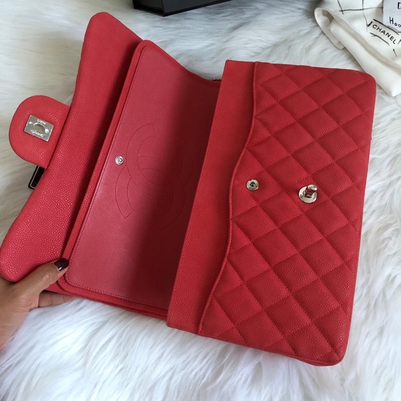 ❌SOLD❌ on my FB “ Luxury Lovers” - Picture 3 of 8